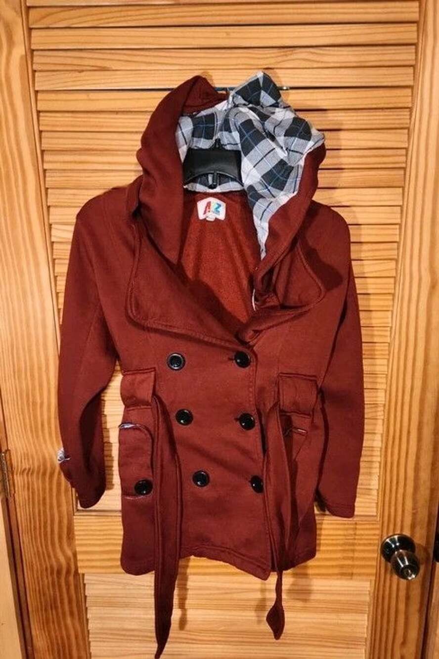 A to Z Trends Girls Burgundy Hooded Peacoat Jacket Size 9/10 Plaid Lining Belted
